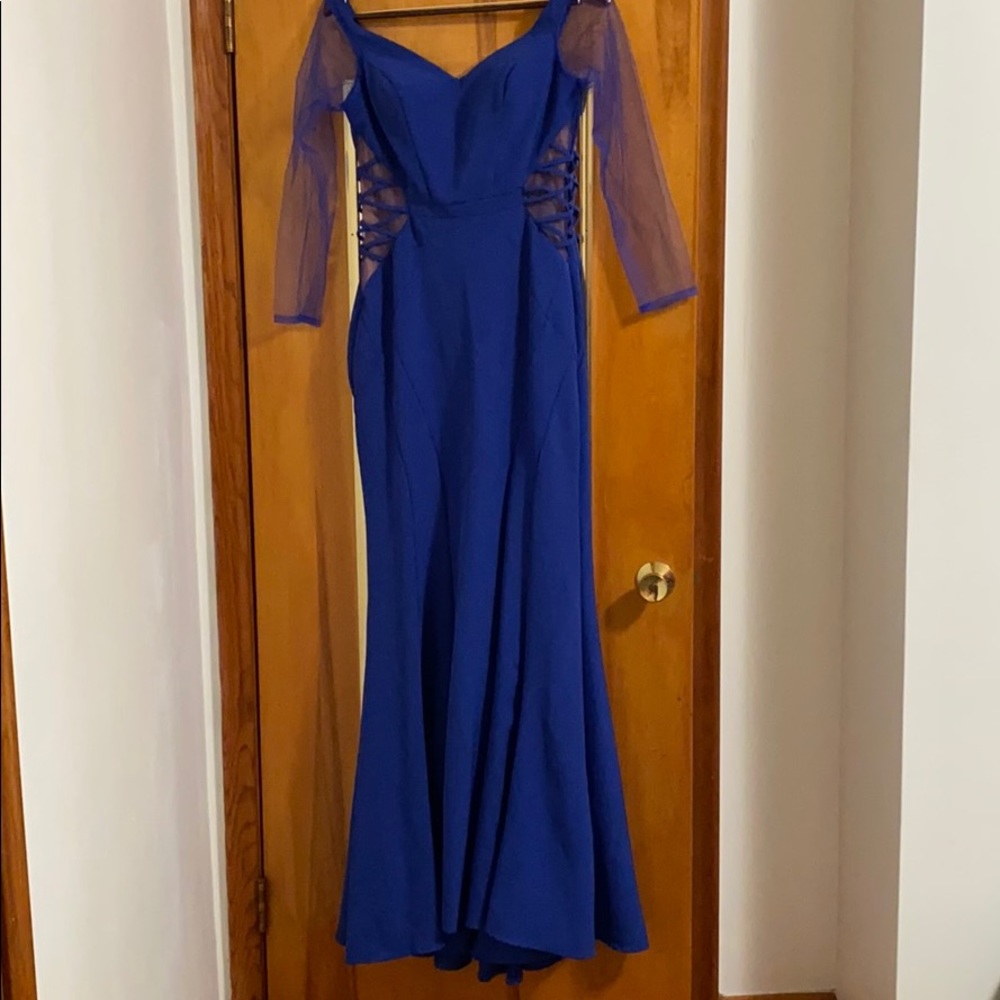 A royal blue dress very classy and beautiful